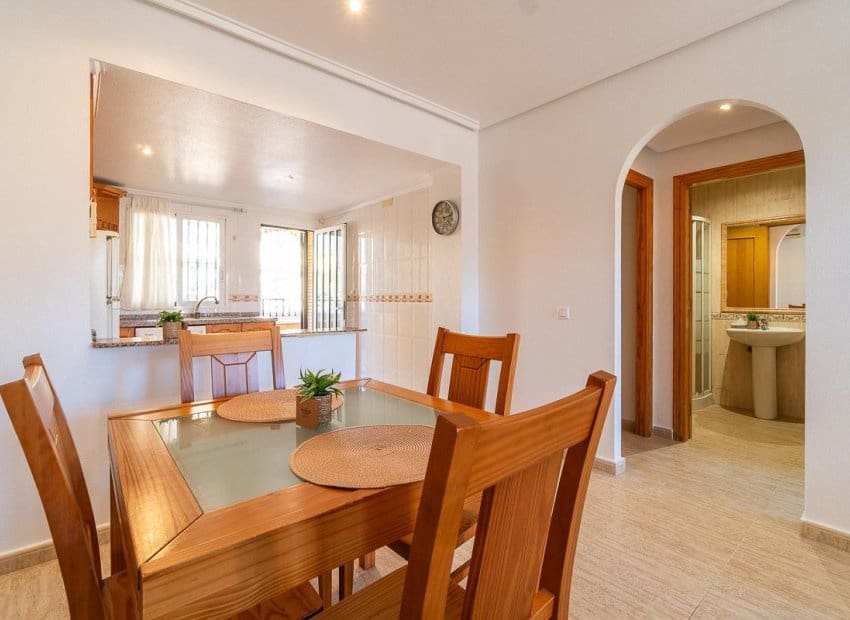 2 Zimmer Apartment zu verkaufen in Orihuela Costa mit Pool - 169.000 € (Ref: 9769023)