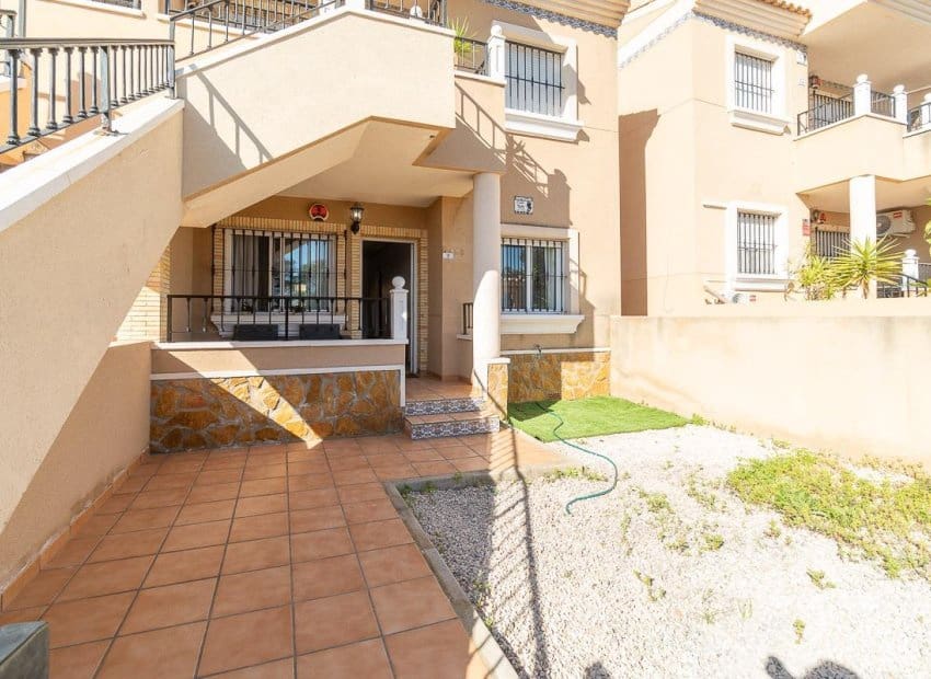 2 Zimmer Apartment zu verkaufen in Orihuela Costa mit Pool - 169.000 € (Ref: 9769023)