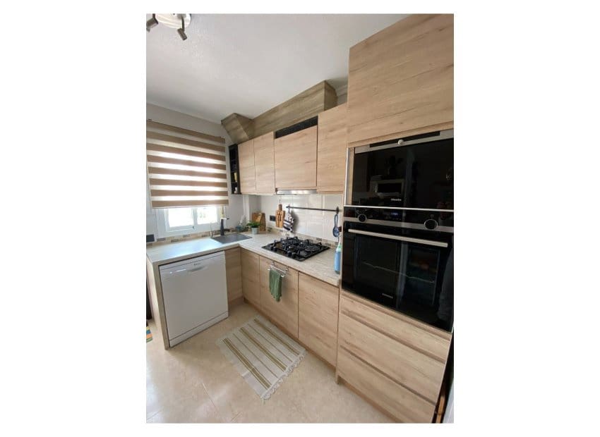 Apartamento de 2 habitaciones en Rojales en venta con piscina - 189.995 € (Ref: 9769024)