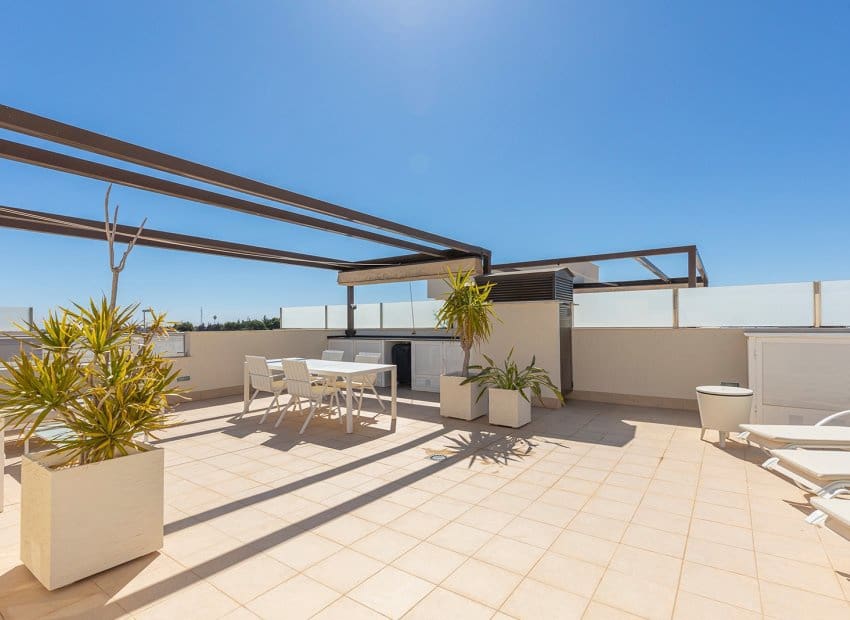 2 slaapkamer Appartement te koop in Dolores De Pacheco met zwembad - € 249.000 (Ref: 9769028)