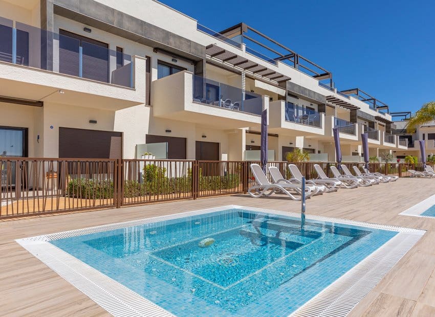 2 slaapkamer Appartement te koop in Dolores De Pacheco met zwembad - € 249.000 (Ref: 9769028)