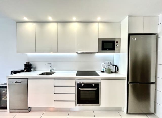 2 Zimmer Apartment zu verkaufen in Villamartin, Orihuela mit Pool - 229.500 € (Ref: 9770908)