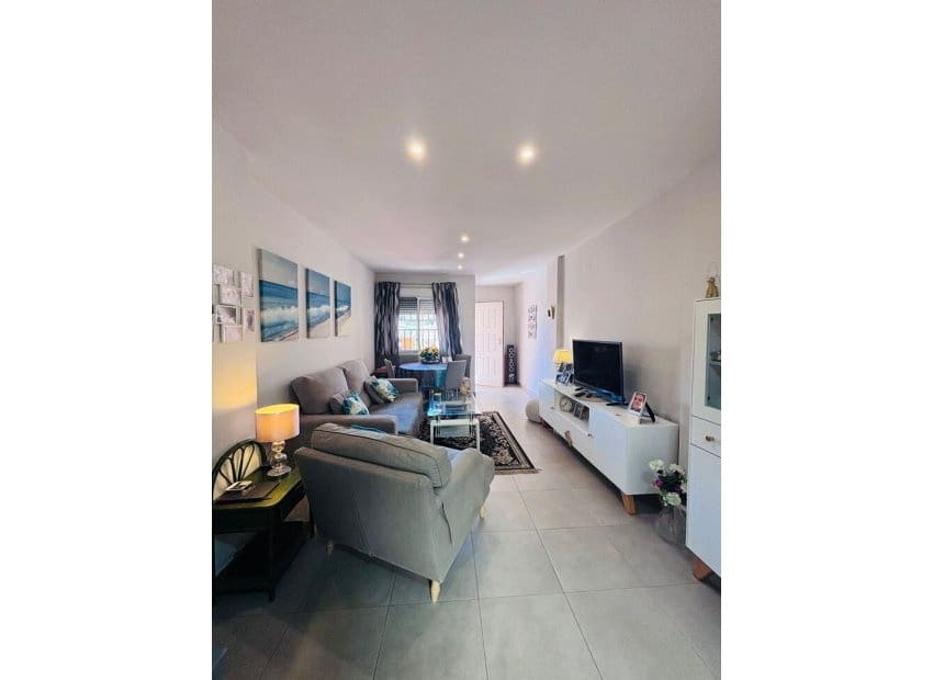 Apartamento de 2 habitaciones en Los Altos en venta - 179.950 € (Ref: 9770910)