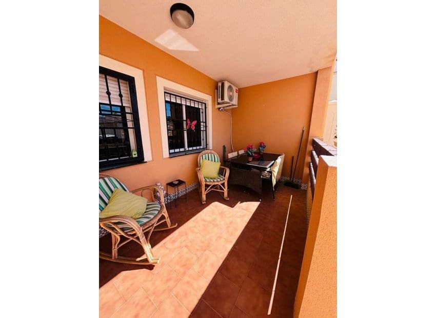 Apartamento de 2 habitaciones en Los Altos en venta - 179.950 € (Ref: 9770910)