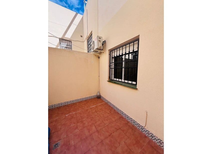 Apartamento de 2 habitaciones en Los Altos en venta - 179.950 € (Ref: 9770910)