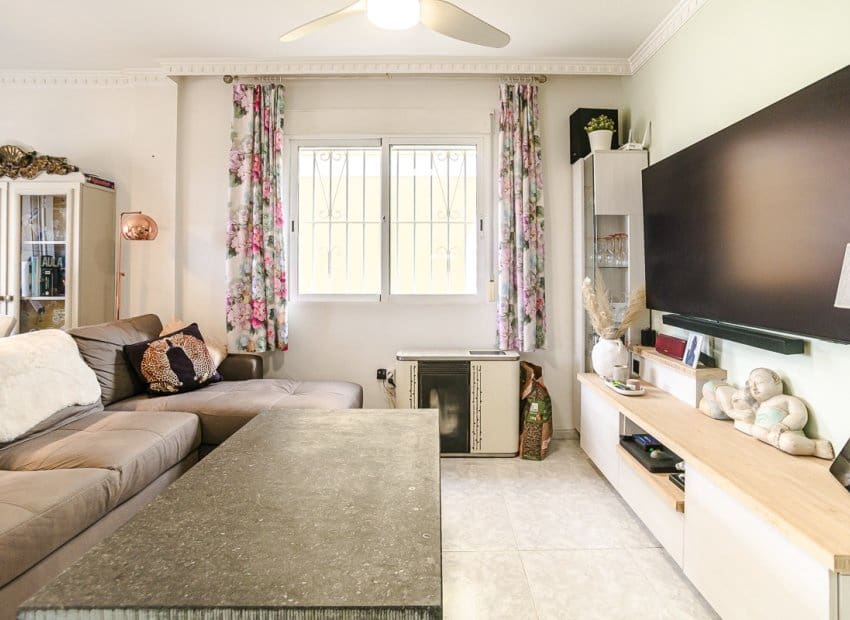 3 sovrum Villa till salu i San Fulgencio med pool - 309 999 € (Ref: 9770911)