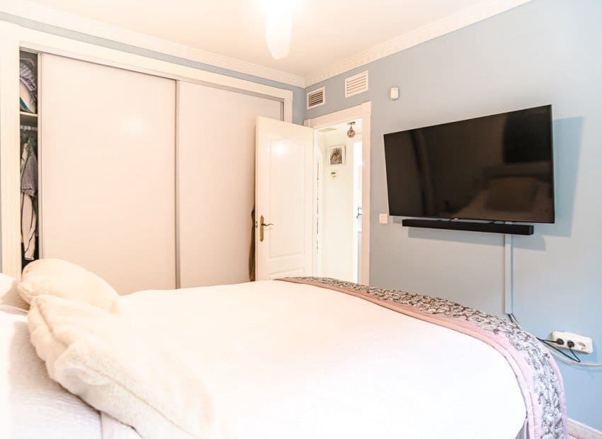 3 sovrum Villa till salu i San Fulgencio med pool - 309 999 € (Ref: 9770911)