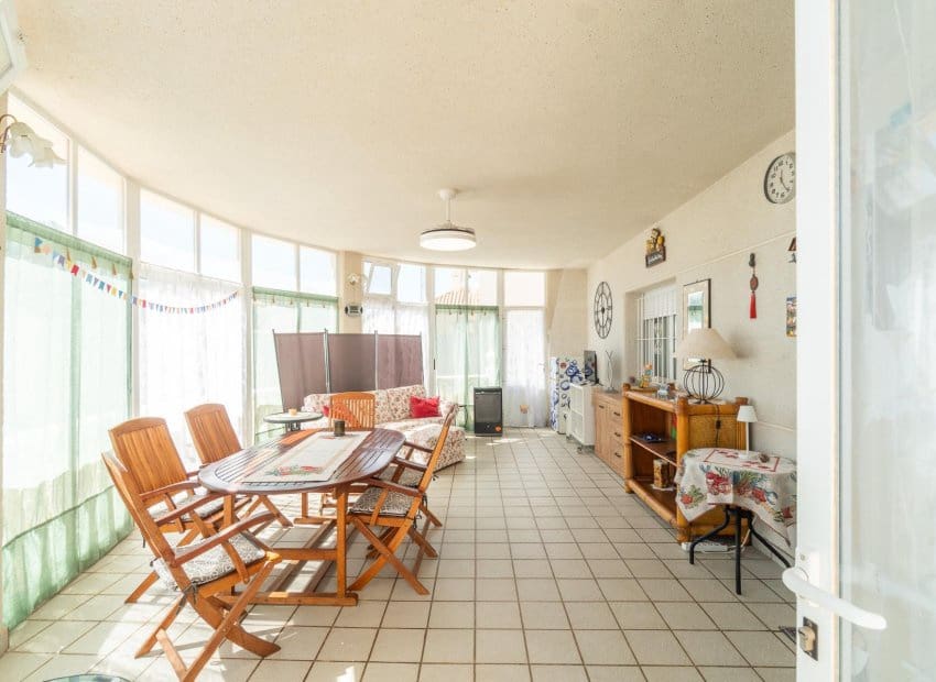 3 quarto Moradia para venda em Playa Flamenca com piscina - 640 000 € (Ref: 9770912)