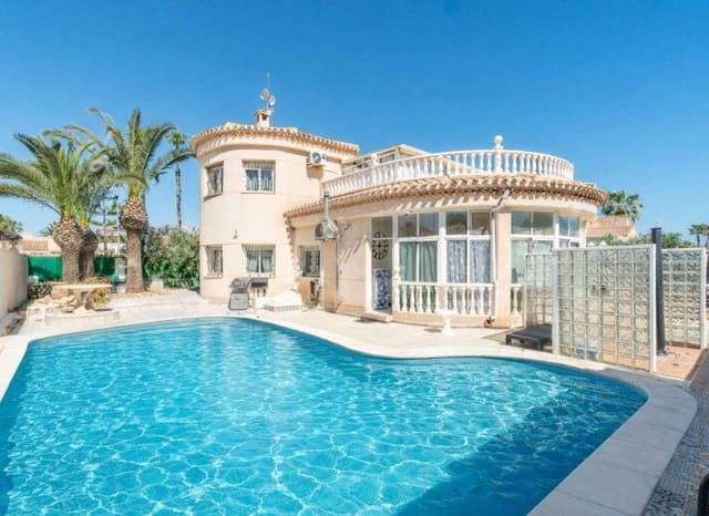 3 quarto Moradia para venda em Playa Flamenca, Orihuela com piscina - 640 000 € (Ref: 9770912)