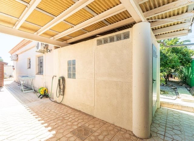 3 quarto Moradia para venda em Playa Flamenca, Orihuela com piscina - 640 000 € (Ref: 9770912)