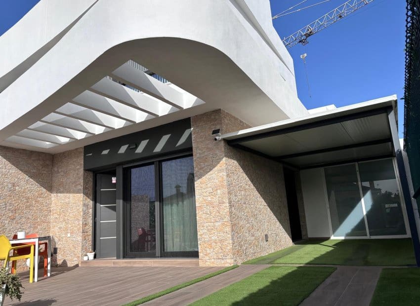 2 slaapkamer Huis te koop in Los Montesinos - € 374.500 (Ref: 9770914)