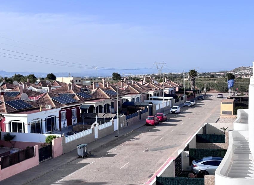 2 slaapkamer Huis te koop in Los Montesinos - € 374.500 (Ref: 9770914)