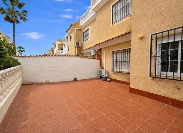 3 soverom Hus til salgs i Cabo Roig, Orihuela med svømmebasseng - € 220 000 (Ref: 9770916)