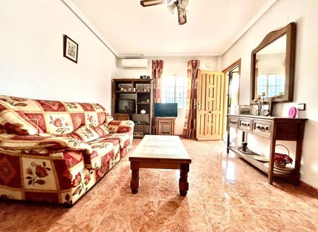 3 soverom Hus til salgs i Cabo Roig, Orihuela med svømmebasseng - € 220 000 (Ref: 9770916)