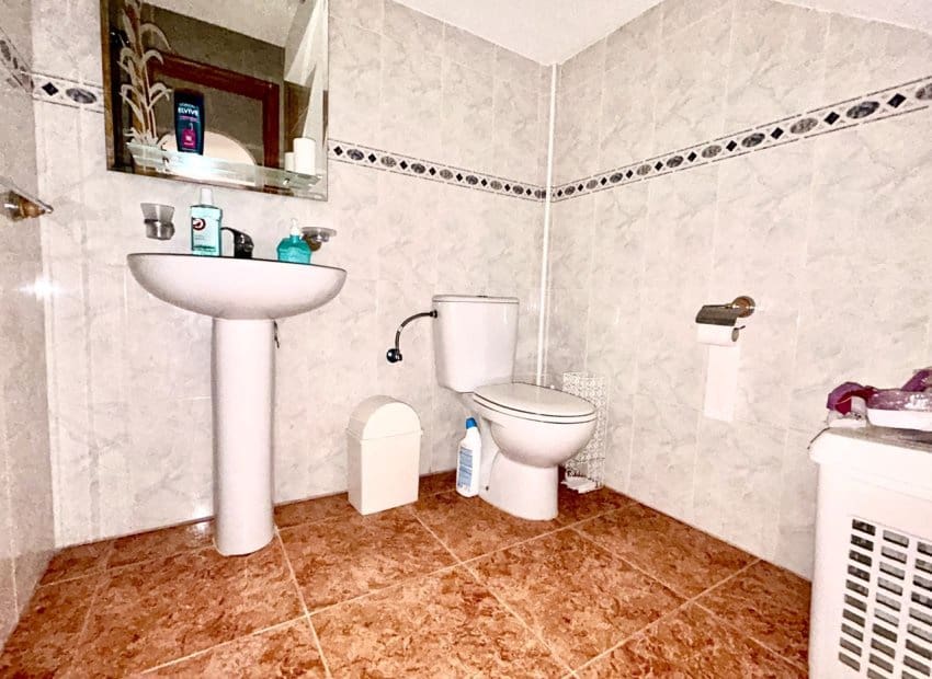 3 soverom Hus til salgs i Cabo Roig med svømmebasseng - € 220 000 (Ref: 9770916)