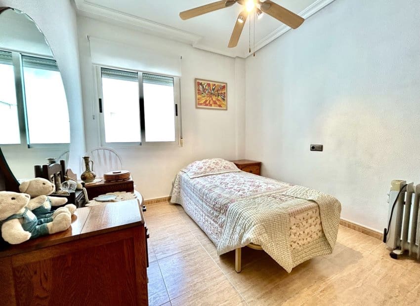 4 quarto Apartamento para venda em Almoradi - 159 000 € (Ref: 9775980)