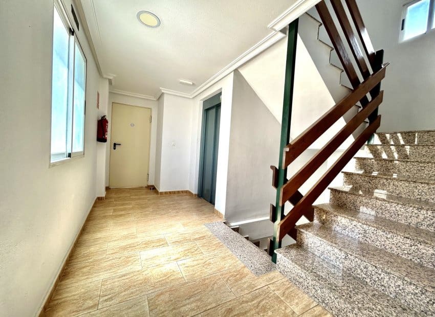 4 quarto Apartamento para venda em Almoradi - 159 000 € (Ref: 9775980)