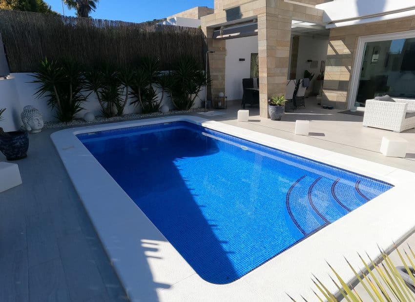 3 slaapkamer Villa te koop in Algorfa met zwembad - € 585.000 (Ref: 9778461)
