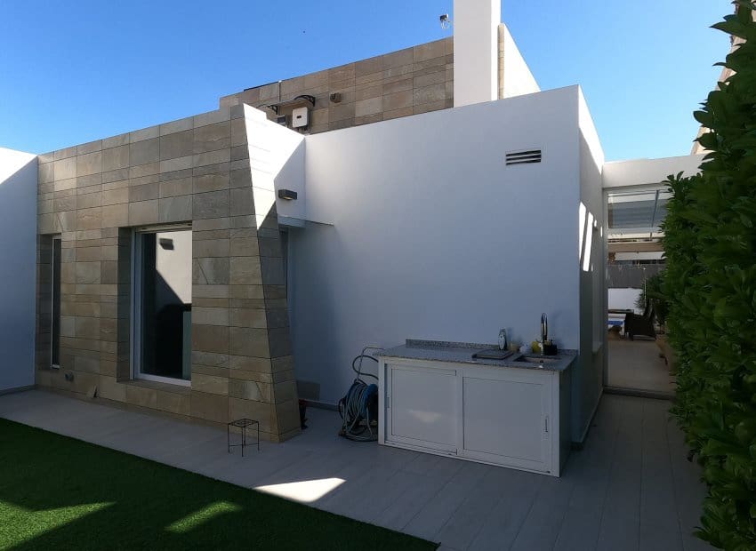 3 slaapkamer Villa te koop in Algorfa met zwembad - € 585.000 (Ref: 9778461)