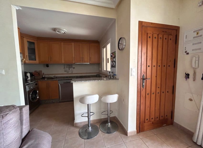 2 slaapkamer Appartement te koop in Jacarilla met zwembad - € 108.000 (Ref: 9781261)