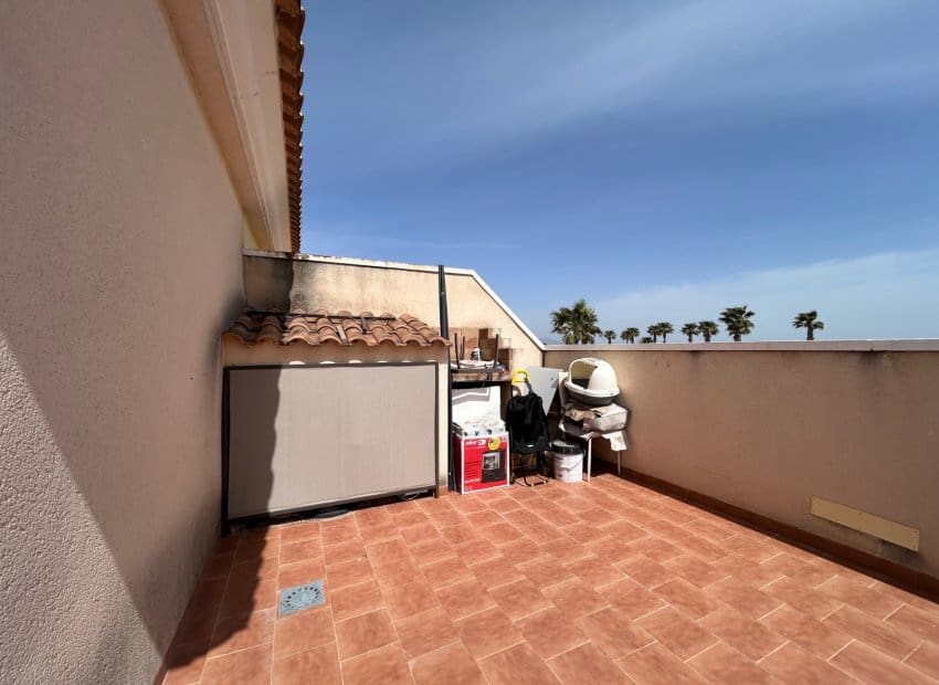 2 slaapkamer Appartement te koop in Jacarilla met zwembad - € 108.000 (Ref: 9781261)