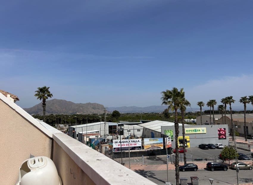 2 slaapkamer Appartement te koop in Jacarilla met zwembad - € 108.000 (Ref: 9781261)