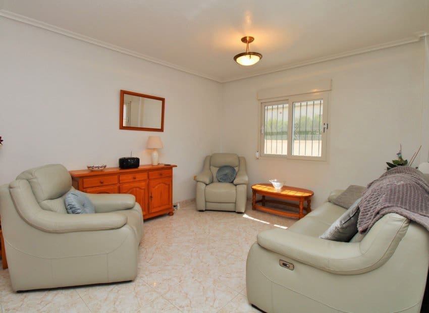 3 soverom Hus til salgs i Playa Flamenca med svømmebasseng - € 249 950 (Ref: 9781263)