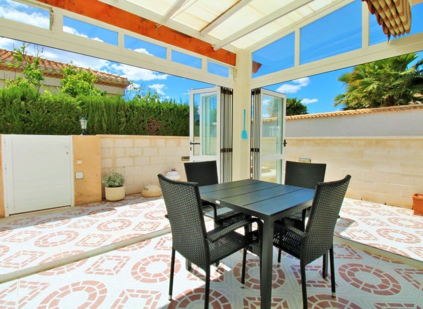 3 soverom Hus til salgs i Playa Flamenca med svømmebasseng - € 249 950 (Ref: 9781263)