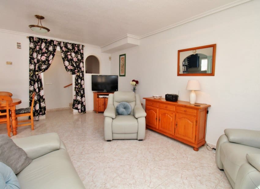 3 soverom Hus til salgs i Playa Flamenca med svømmebasseng - € 249 950 (Ref: 9781263)