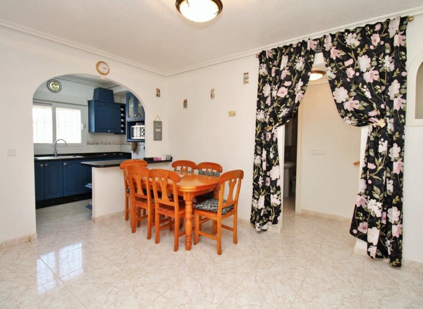 3 soverom Hus til salgs i Playa Flamenca med svømmebasseng - € 249 950 (Ref: 9781263)