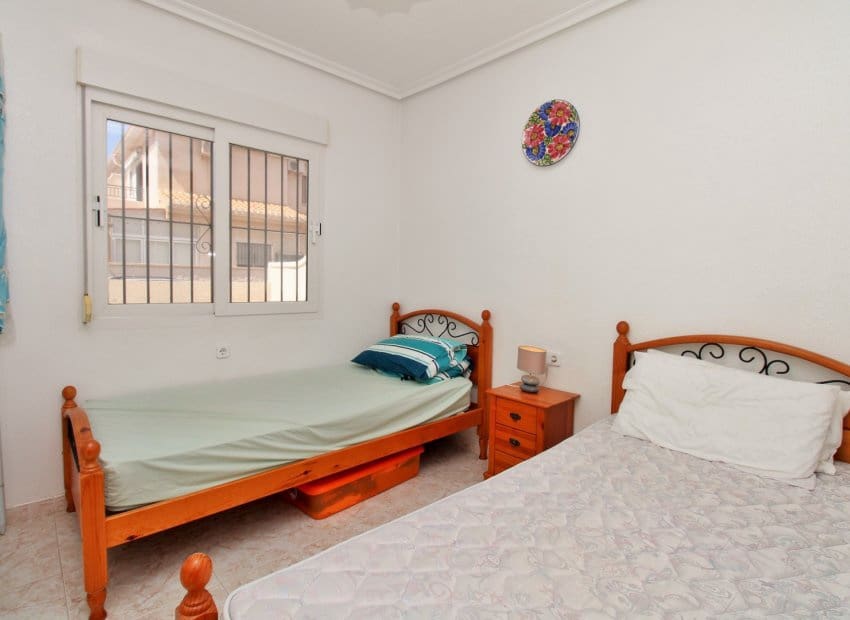 3 soverom Hus til salgs i Playa Flamenca med svømmebasseng - € 249 950 (Ref: 9781263)