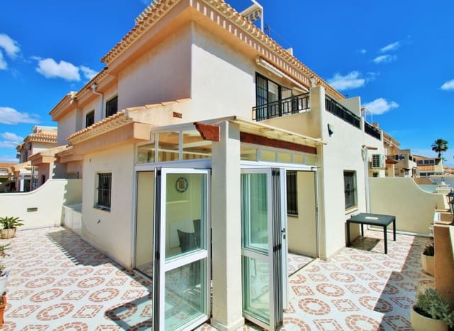 3 soverom Hus til salgs i Playa Flamenca, Orihuela med svømmebasseng - € 249 950 (Ref: 9781263)