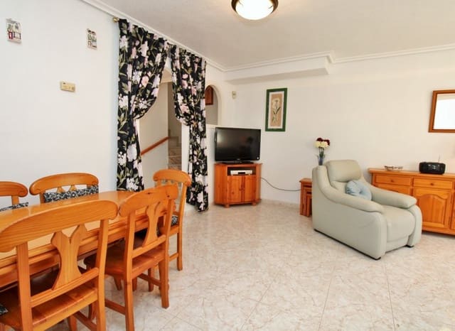 3 soverom Hus til salgs i Playa Flamenca, Orihuela med svømmebasseng - € 249 950 (Ref: 9781263)