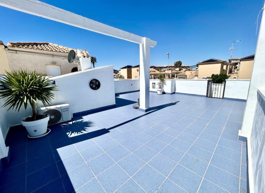 2 chambre Maison de Ville à vendre à Orihuela Costa avec piscine - 209 999 € (Ref: 9781266)