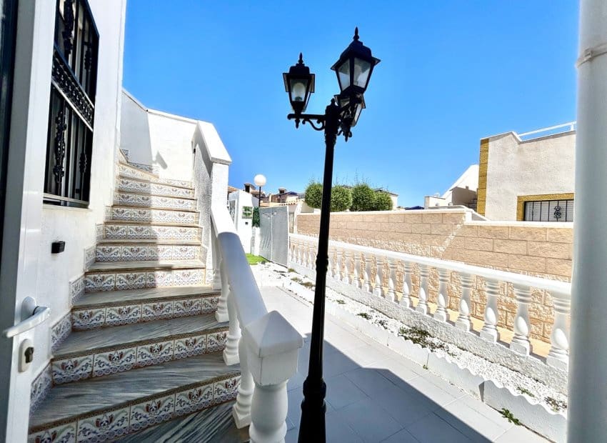 2 chambre Maison de Ville à vendre à Orihuela Costa avec piscine - 209 999 € (Ref: 9781266)