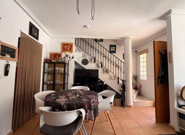 3 soverom Hus til salgs i El Raso, Guardamar del Segura med svømmebasseng - € 195 000 (Ref: 9781269)