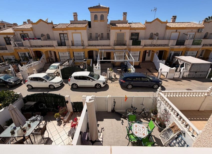 3 sypialnia Dom na sprzedaż w El Raso z basenem - 195 000 € (Ref: 9781269)