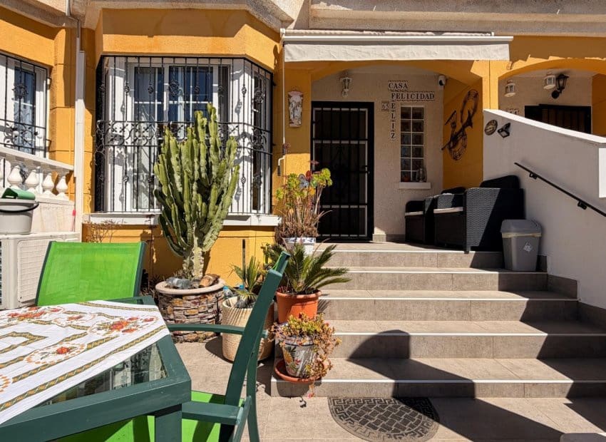 3 sypialnia Dom na sprzedaż w El Raso z basenem - 195 000 € (Ref: 9781269)