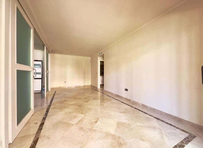 Apartamento de 1 habitación en Los Alcázares en venta con piscina - 129.000 € (Ref: 9784528)