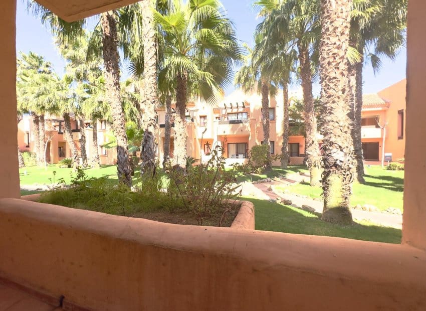 Apartamento de 1 habitación en Los Alcázares en venta con piscina - 129.000 € (Ref: 9784528)