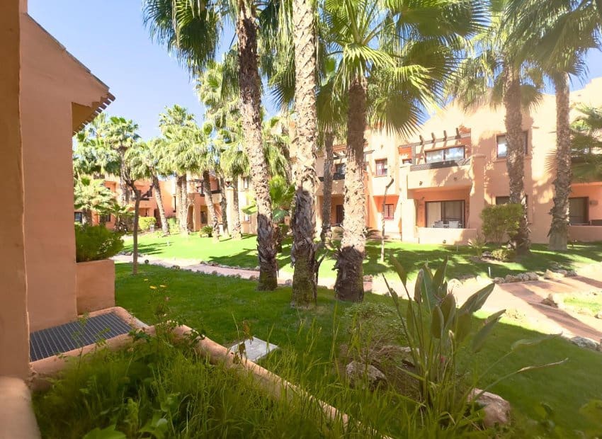 Apartamento de 1 habitación en Los Alcázares en venta con piscina - 129.000 € (Ref: 9784528)