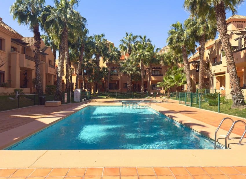 Apartamento de 1 habitación en Los Alcázares en venta con piscina - 129.000 € (Ref: 9784528)