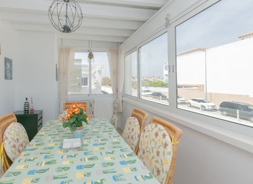 3 sypialnia Apartament na sprzedaż w Playa Flamenca z basenem - 219 000 € (Ref: 9787987)