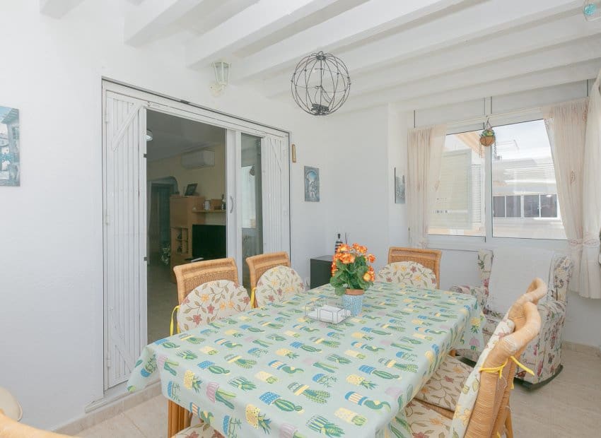 3 sypialnia Apartament na sprzedaż w Playa Flamenca z basenem - 219 000 € (Ref: 9787987)