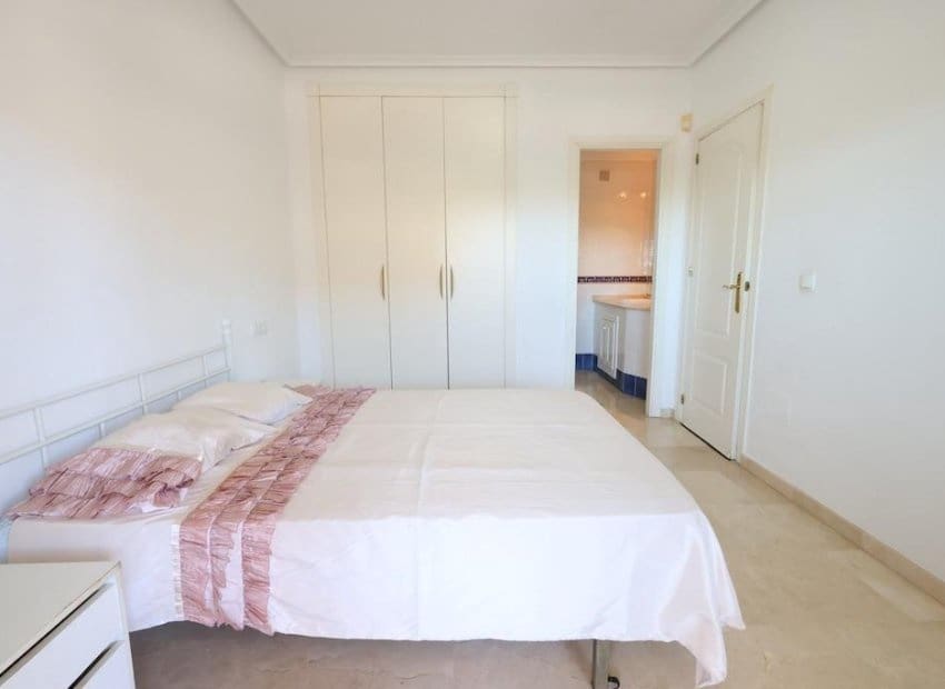 2 quarto Apartamento para venda em Orihuela Costa com piscina - 179 000 € (Ref: 9788715)