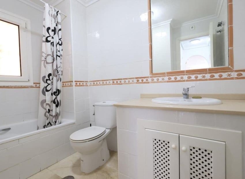 2 quarto Apartamento para venda em Orihuela Costa com piscina - 179 000 € (Ref: 9788715)