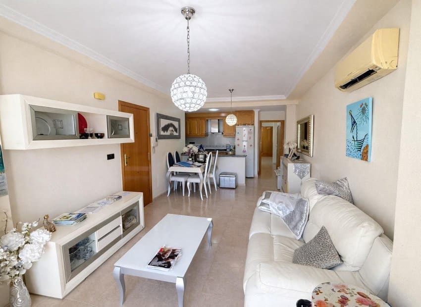 2 soverom Leilighet til salgs i Torrevieja - € 165 000 (Ref: 9788716)