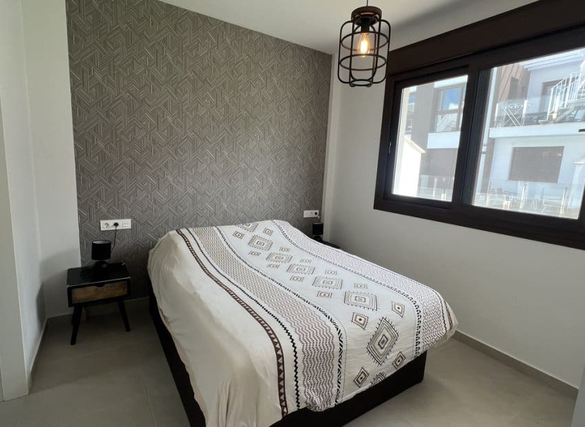 Apartamento de 2 habitaciones en San Pedro del Pinatar en venta con piscina - 234.000 € (Ref: 9788717)