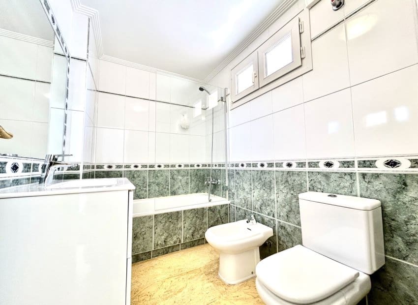 3 sovrum Hus till salu i Cabo Roig med pool - 449 995 € (Ref: 9788718)