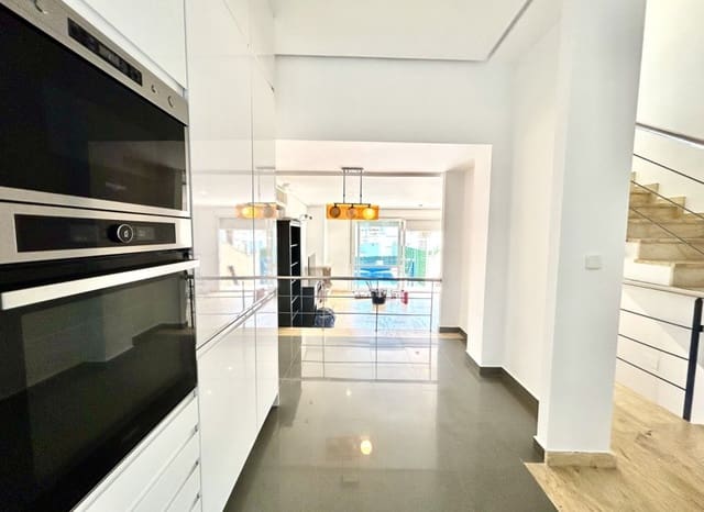 3 sovrum Hus till salu i Cabo Roig, Orihuela med pool - 449 995 € (Ref: 9788718)